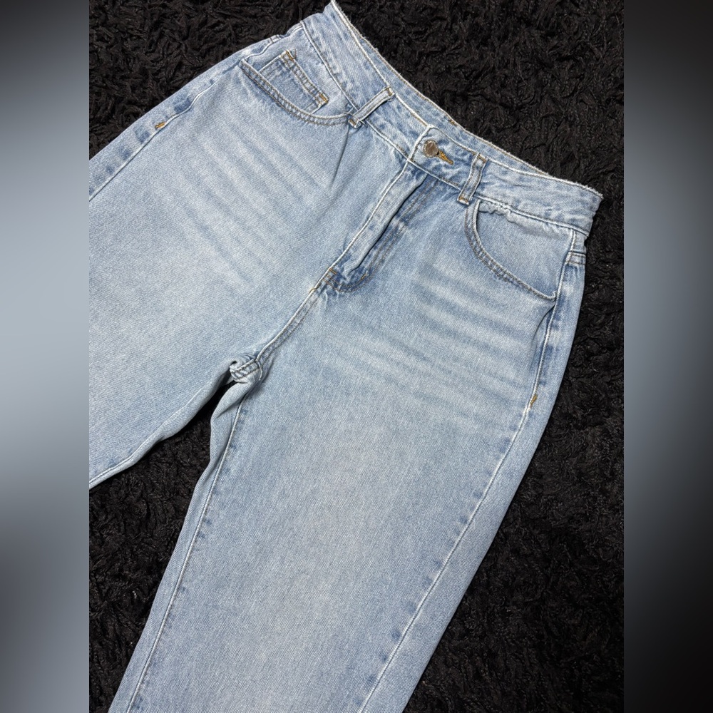 SHEIN Light Blue High Rise Women's Jeans
